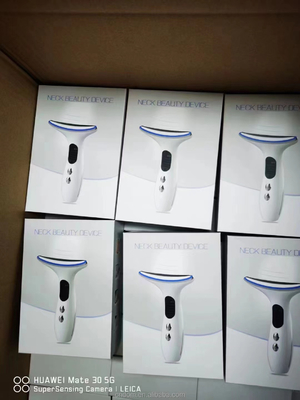 多機能の美容器 LED 光子療法 肌のストレニング 顔と首のリフティング マッサージ機