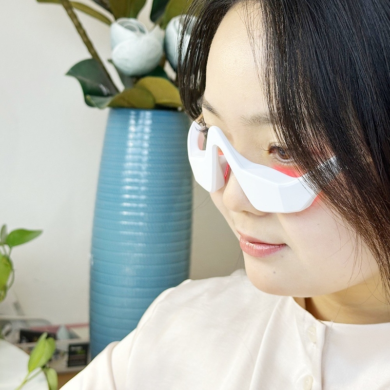 3D振動 LED 赤光療法 眼袋やダークサークルの除去のための目マッサージ器